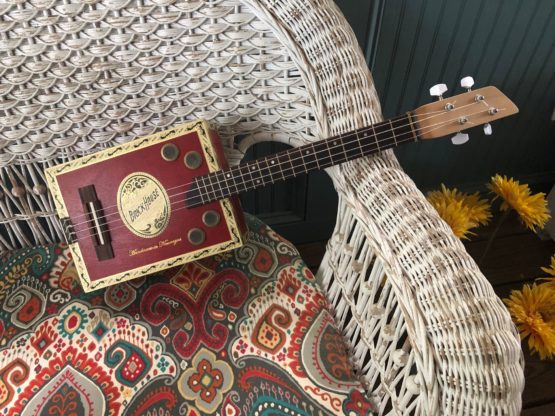 tenor ukulele in the wild